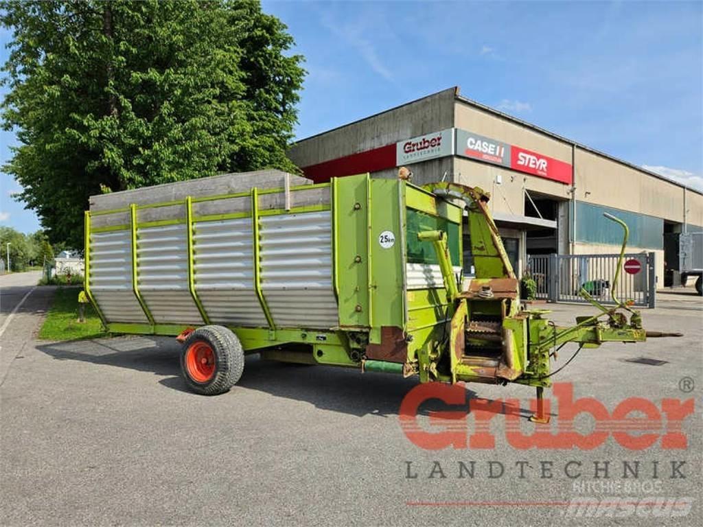 CLAAS Rapido 40 Atrelados auto-carregadores