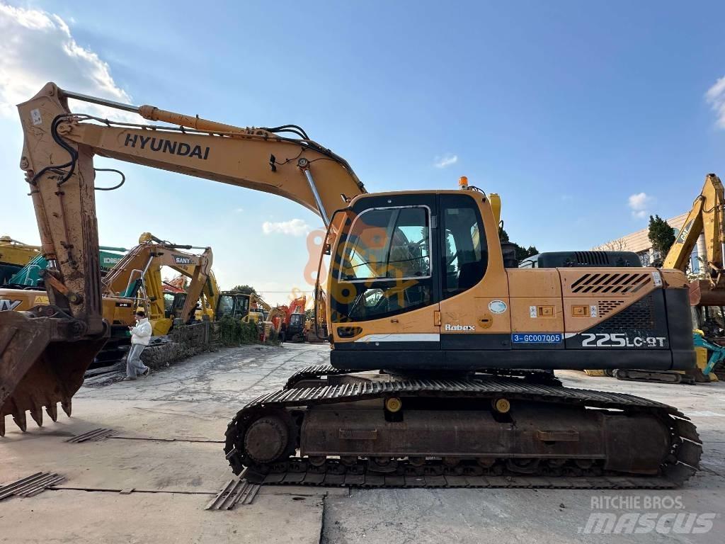 Hyundai 225 Escavadoras de rastos