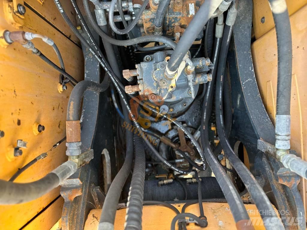 Hyundai 225 Escavadoras de rastos