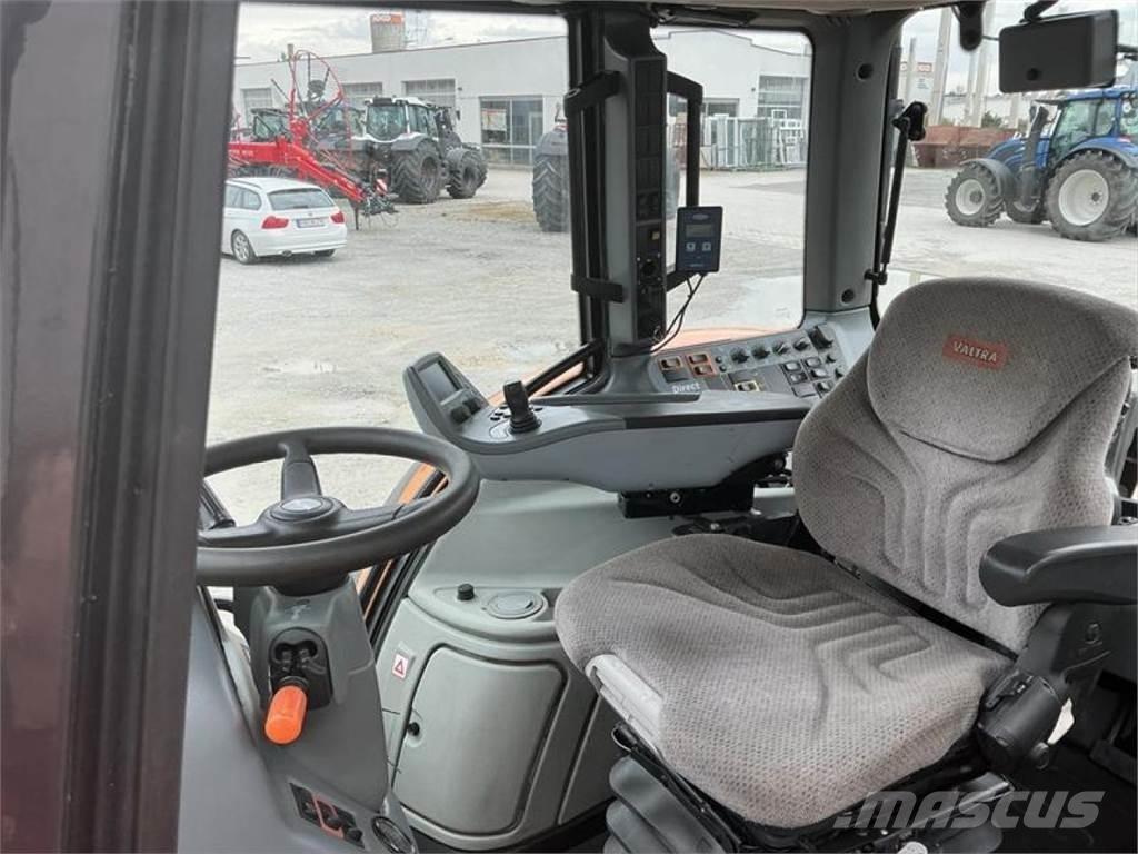 Valtra N 163 D Tratores Agrícolas usados