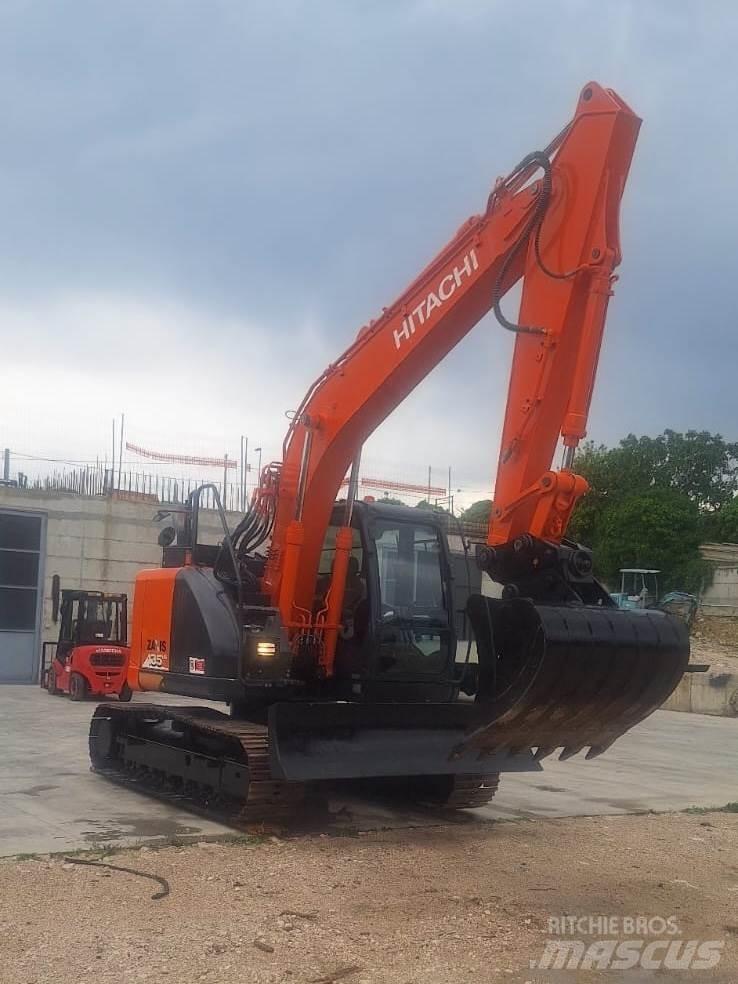 Hitachi ZX135US-6 Escavadoras especiais