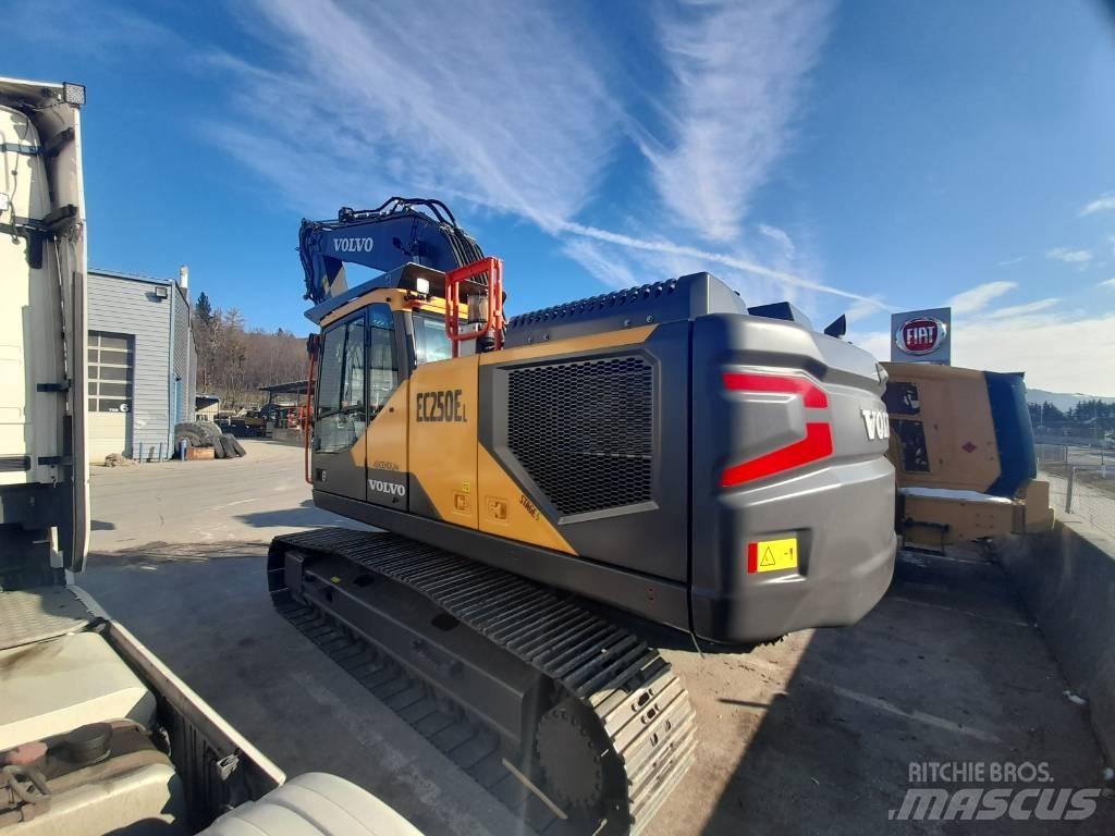 Volvo EC 250 EL Escavadoras de rastos