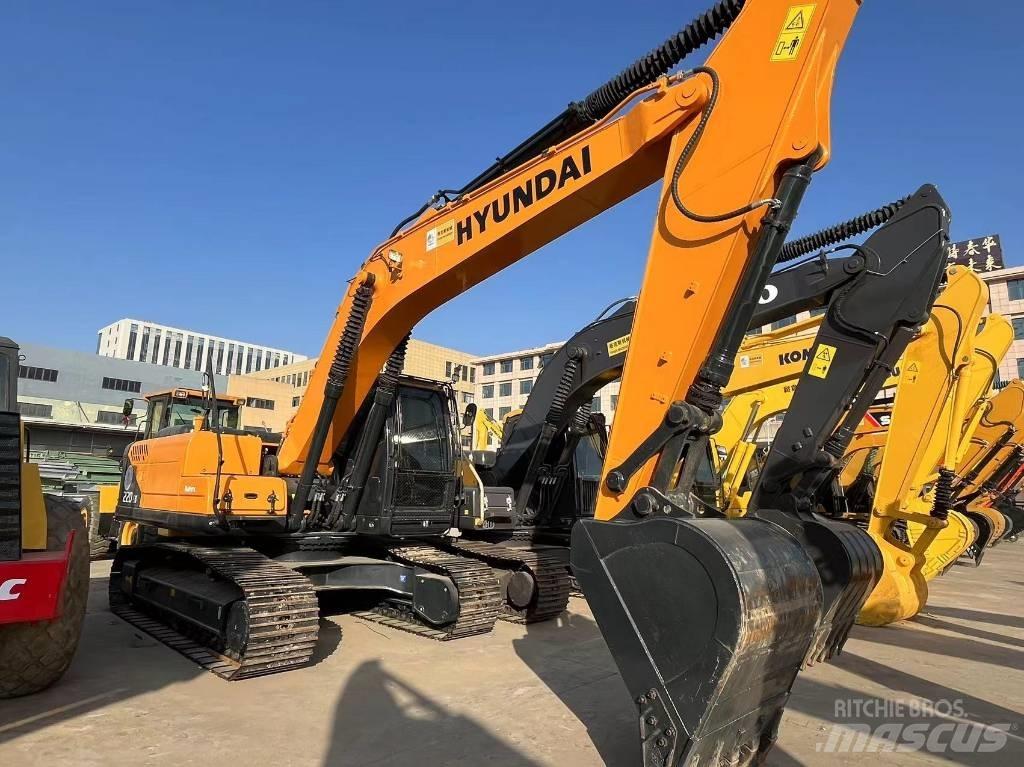 Hyundai 220-9S Escavadoras Midi 7t - 12t