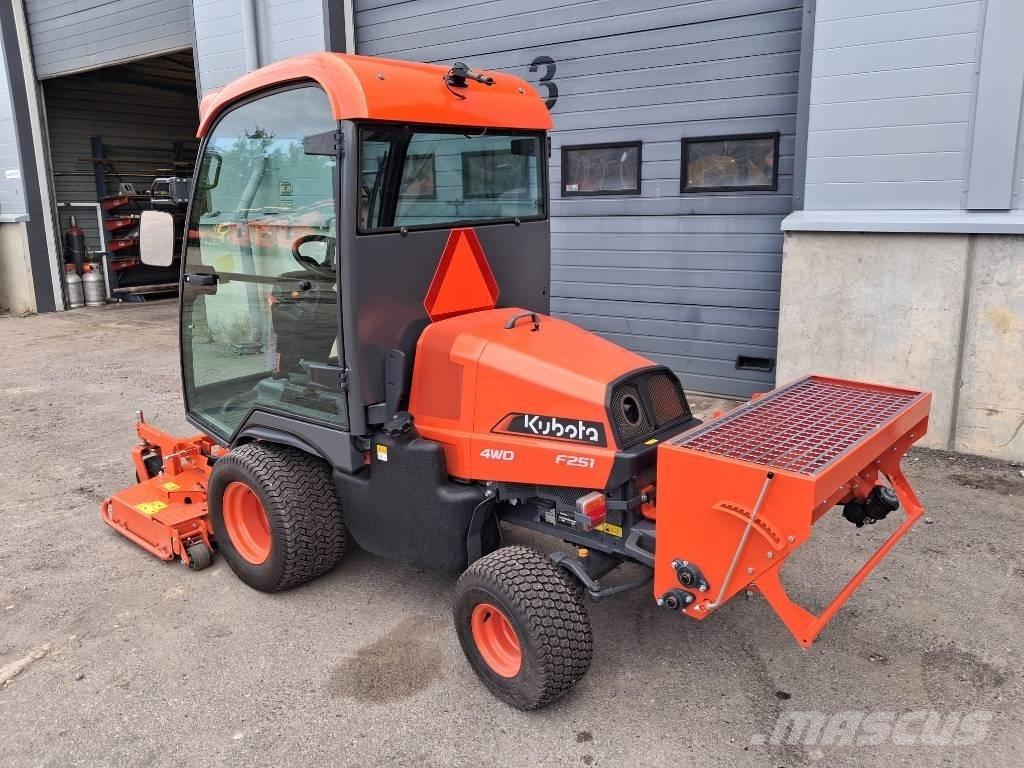 Kubota F 251 Corta-Relvas Riders