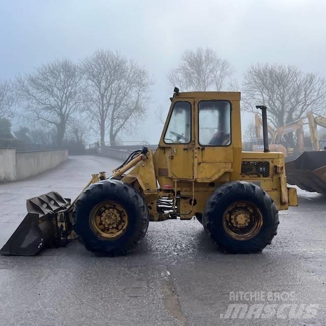 CAT 910 Pás carregadoras de rodas