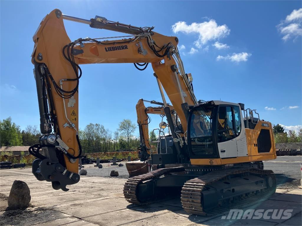 Liebherr R930 Escavadoras de rastos