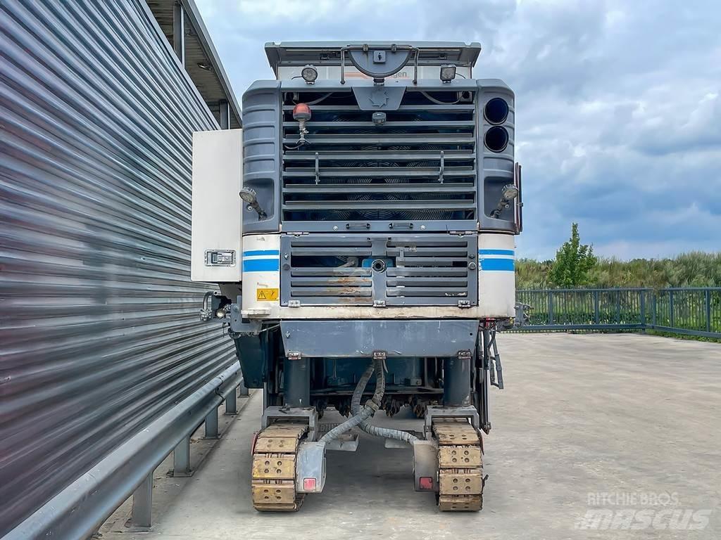 Wirtgen W 210 Fresadoras de asfalto