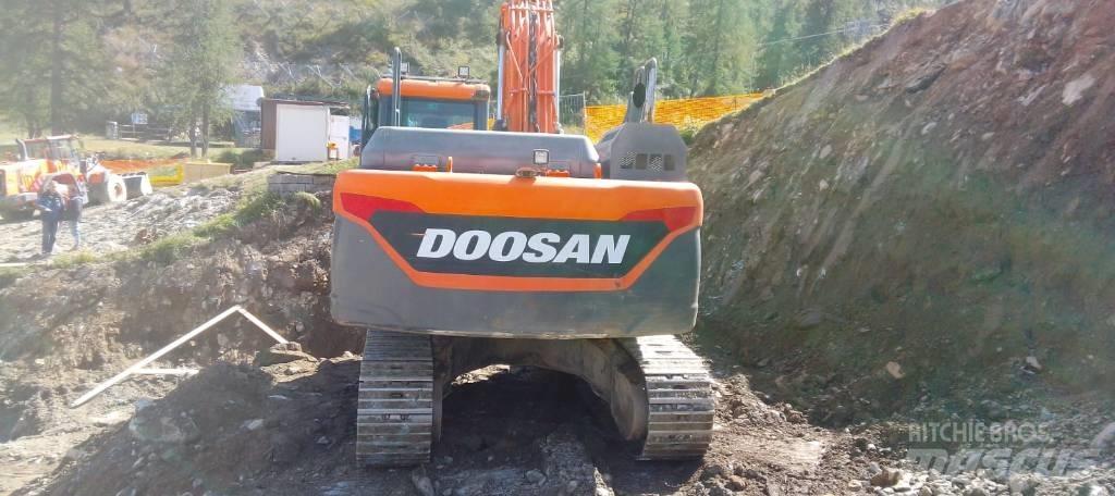 Doosan DX 235 Escavadoras de rastos