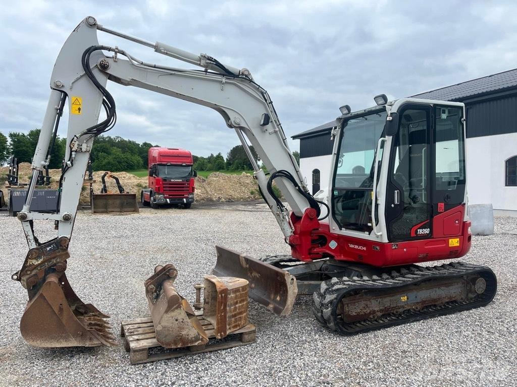 Takeuchi TB260 Mini Escavadoras <7t