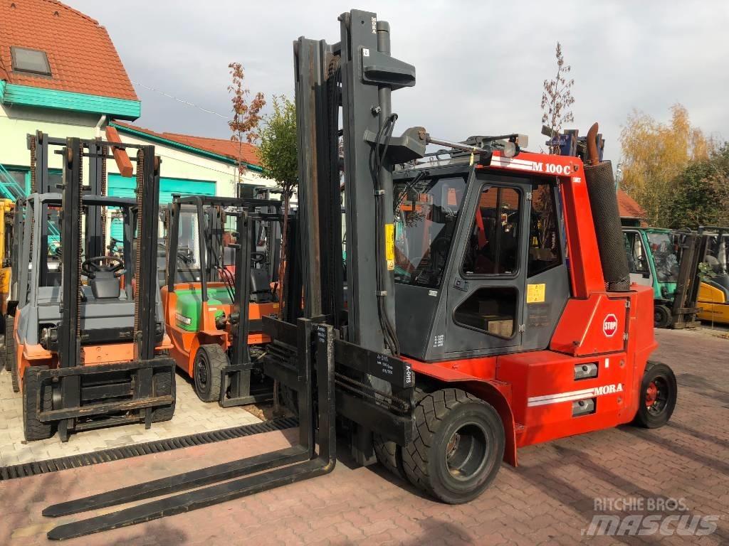Mora M100C V-3100 Empilhadores a gás