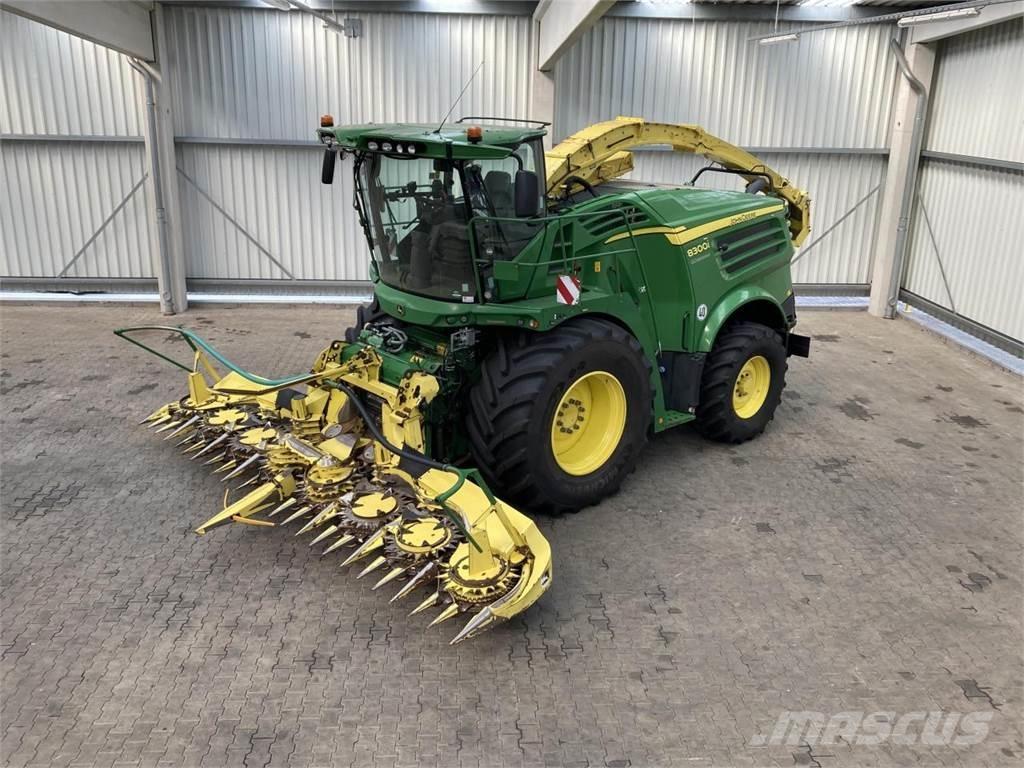 John Deere 8300 Forrageiras auto-propulsionadas