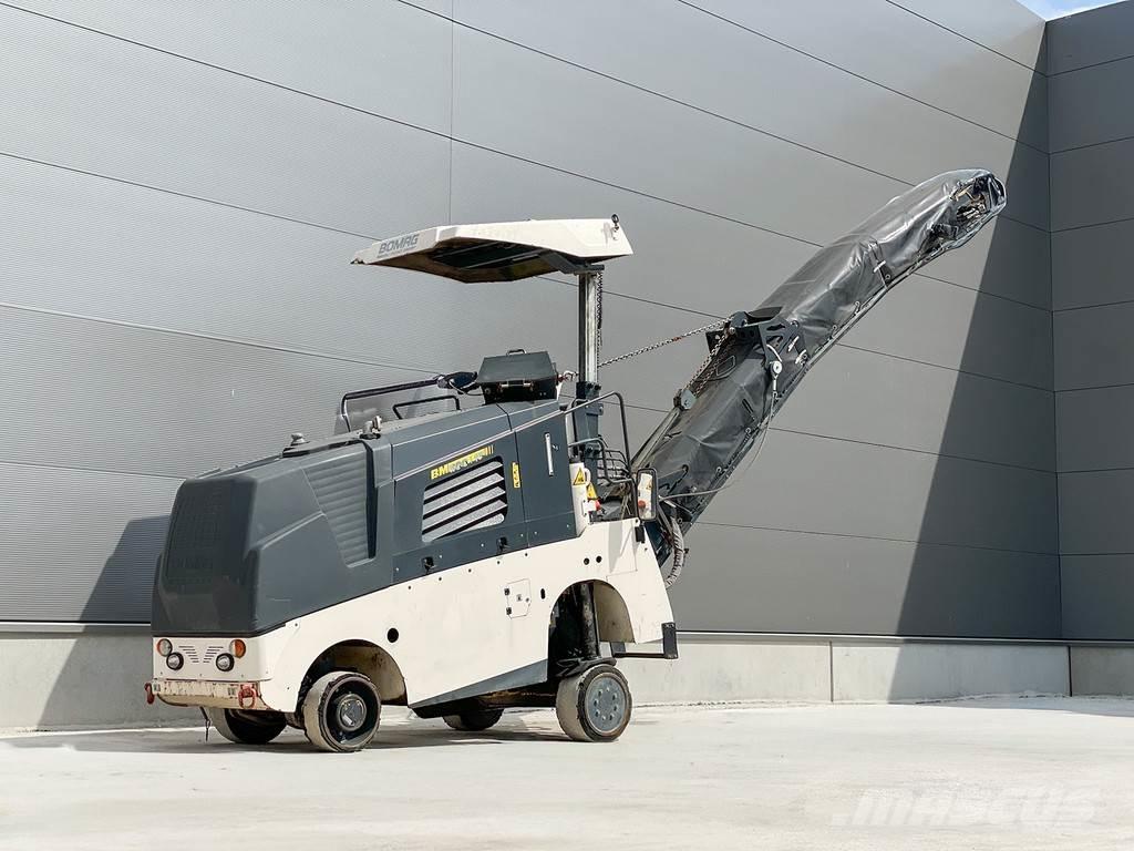 Bomag BM 500/15-2 Fresadoras de asfalto