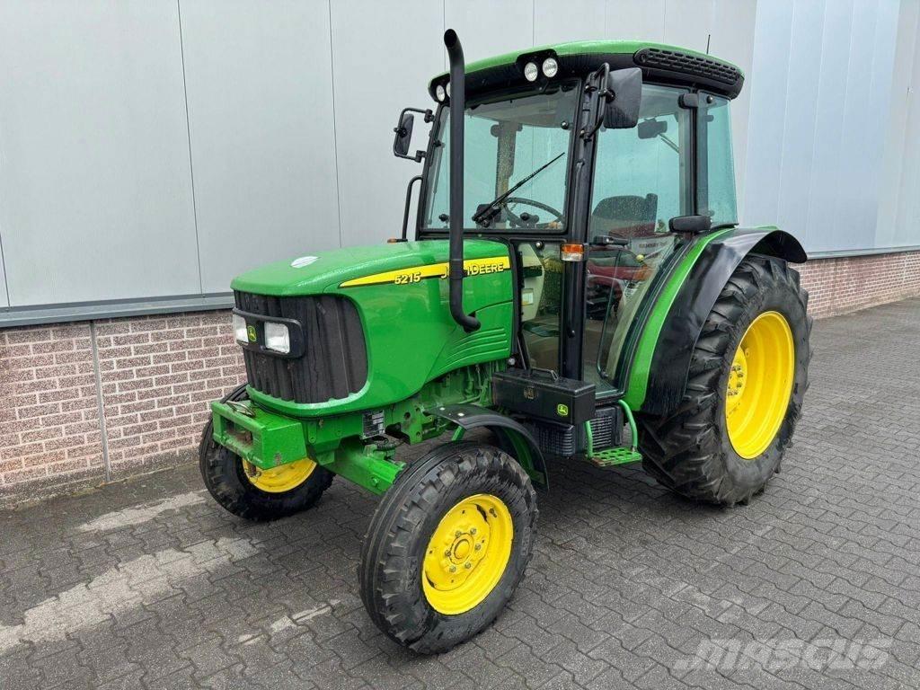 John Deere 5215 Espalhadores de areia e sal