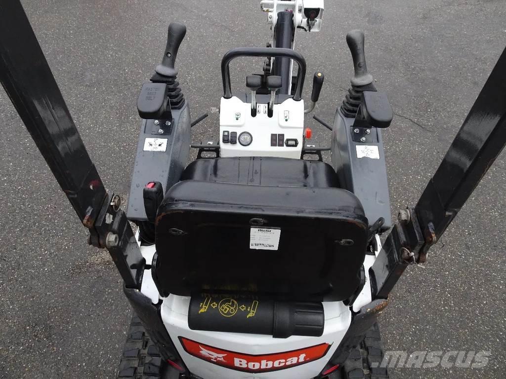 Bobcat E10Z Mini Escavadoras <7t