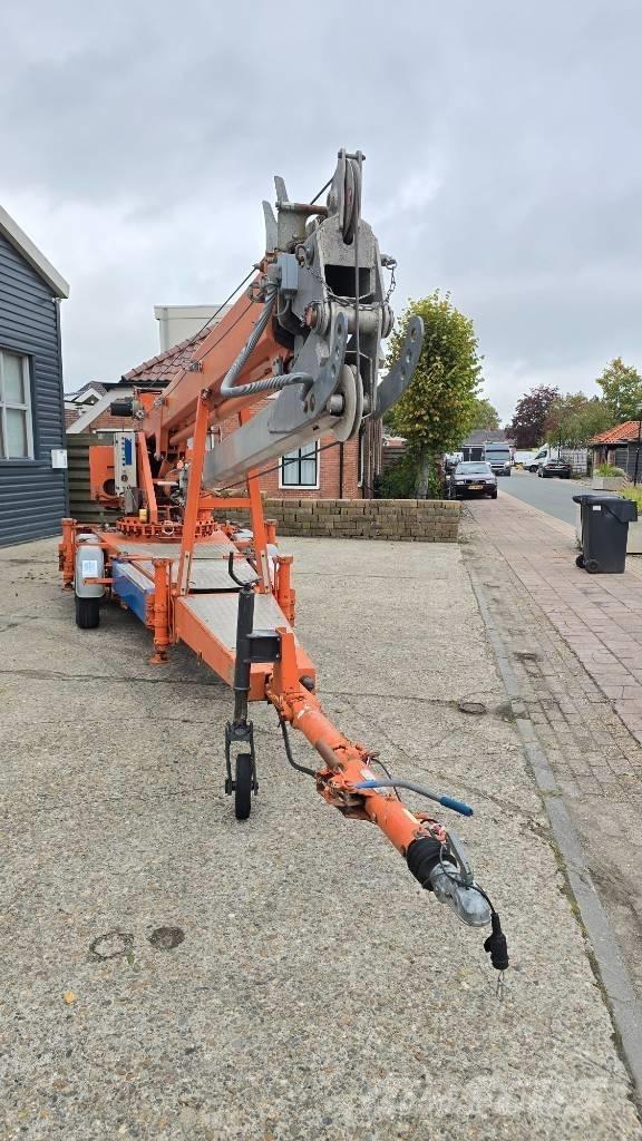 Böcker AHK 27/1000 Gruas Todo terreno