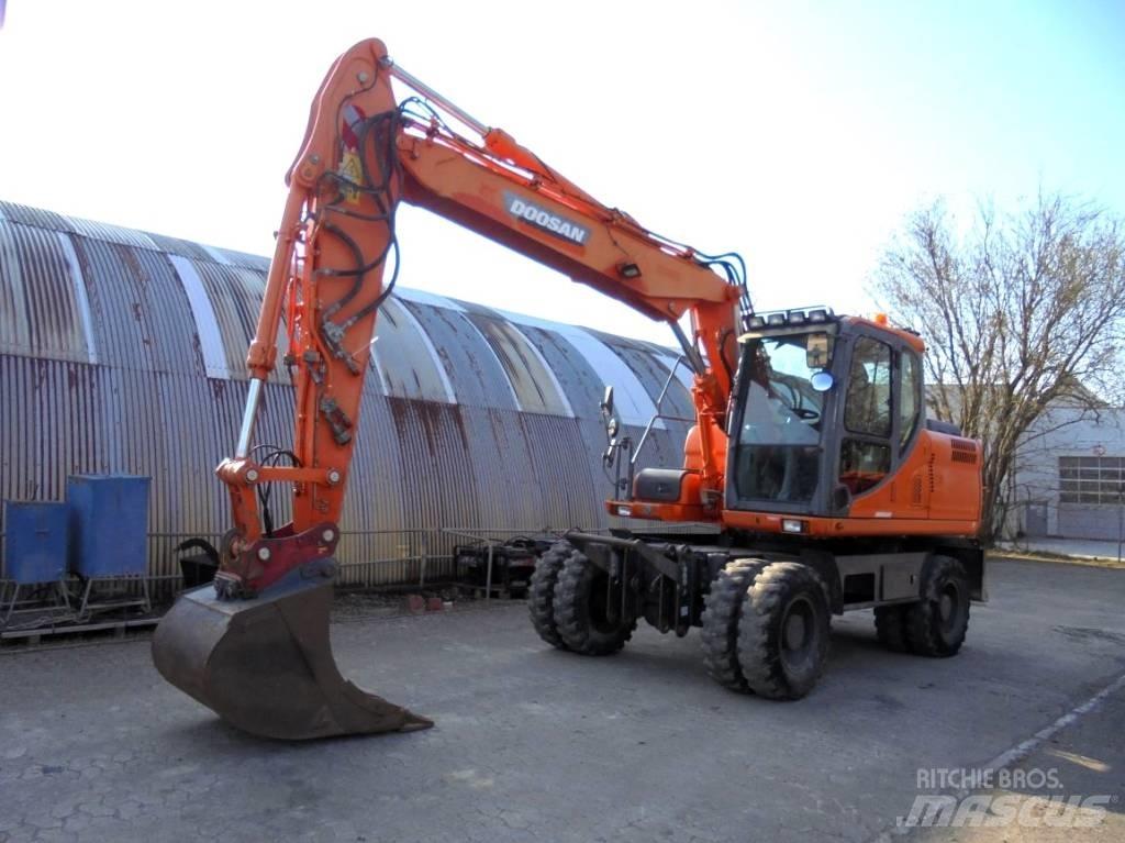 Doosan DX 160 W Escavadoras de rodas