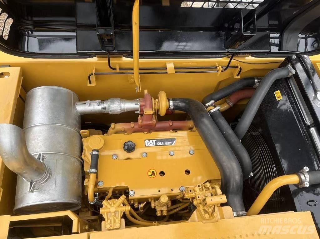 CAT 320 D2 Escavadoras de rastos