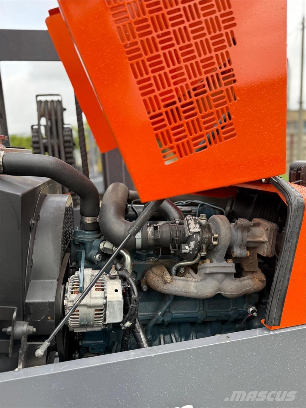 Combilift C5000 XL Empilhadores de 4 vias