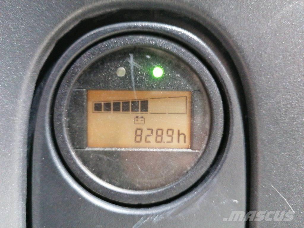 Linde L10 Empilhador para operador externo