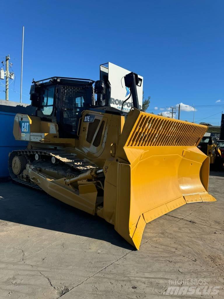 CAT D 7 E LGP Dozers - Tratores rastos