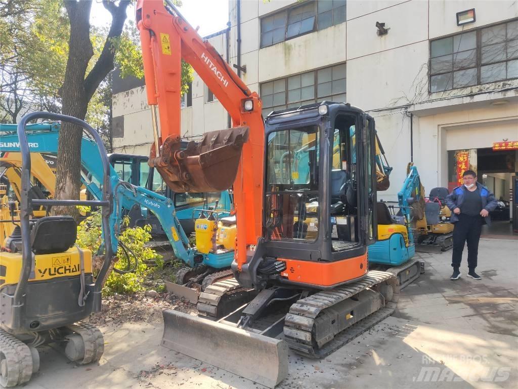 Hitachi ZX 30 U Mini Escavadoras <7t