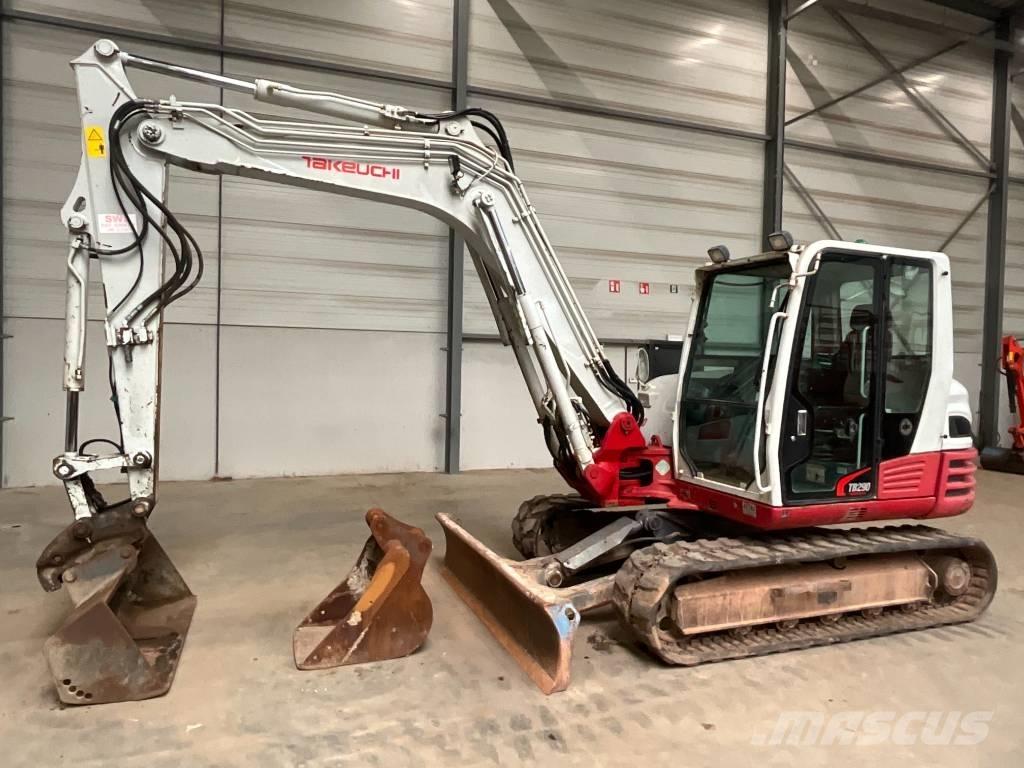 Takeuchi TB 290 Escavadoras Midi 7t - 12t