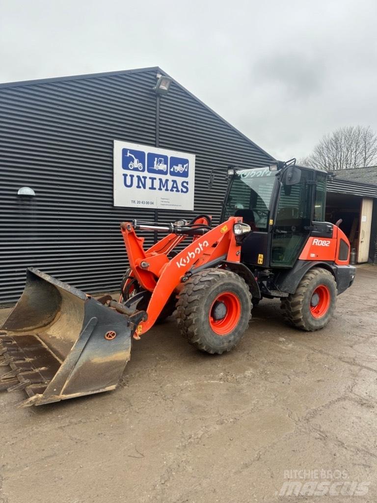Kubota R 082 Pás carregadoras de rodas