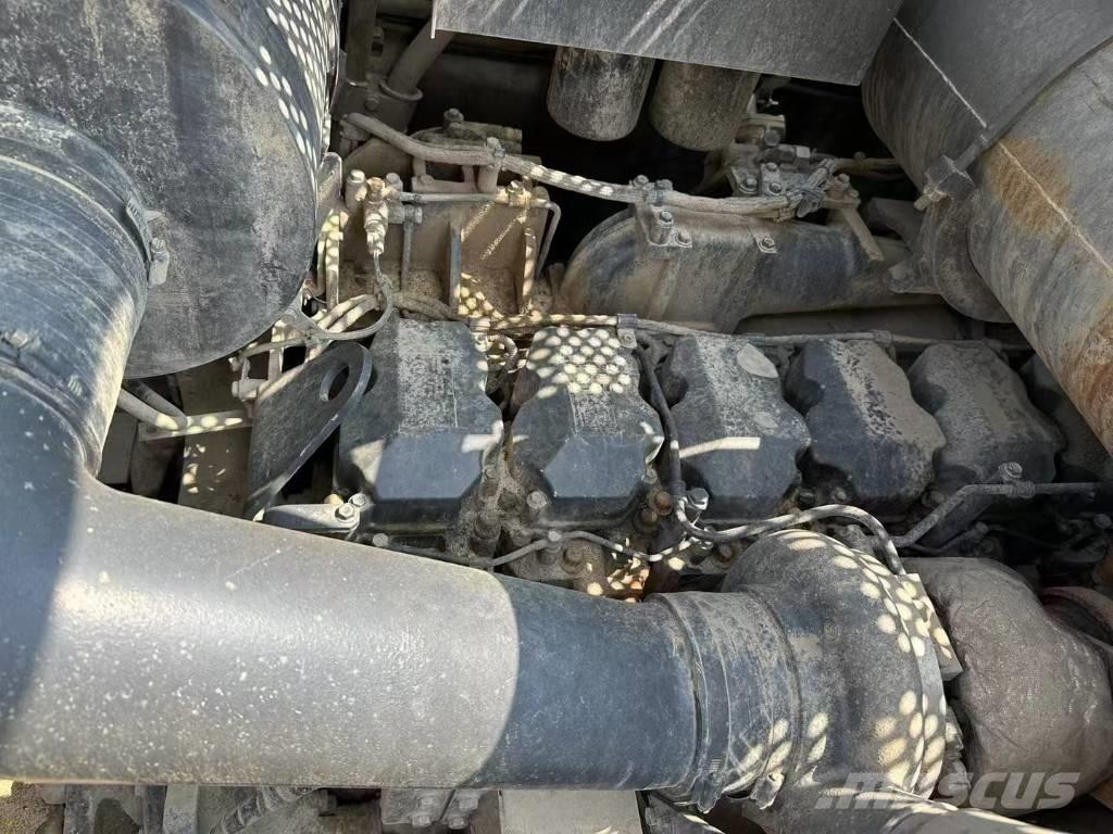 Komatsu PC 850-8 Escavadoras anfíbias