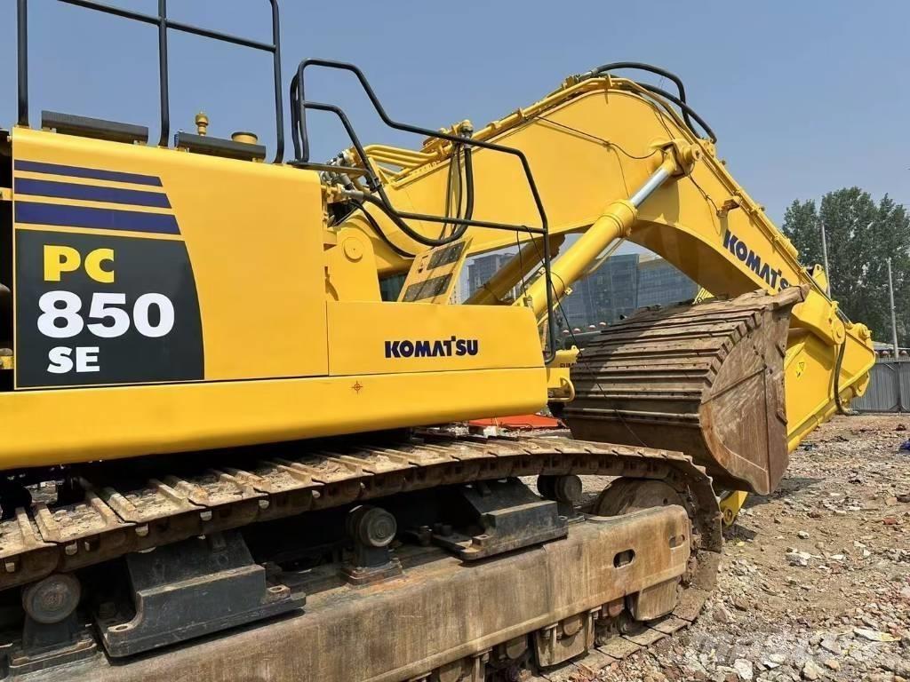 Komatsu PC 850-8 Escavadoras anfíbias