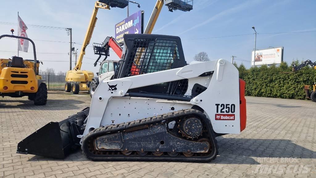 Bobcat T 250 Pás Carregadoras de rastos