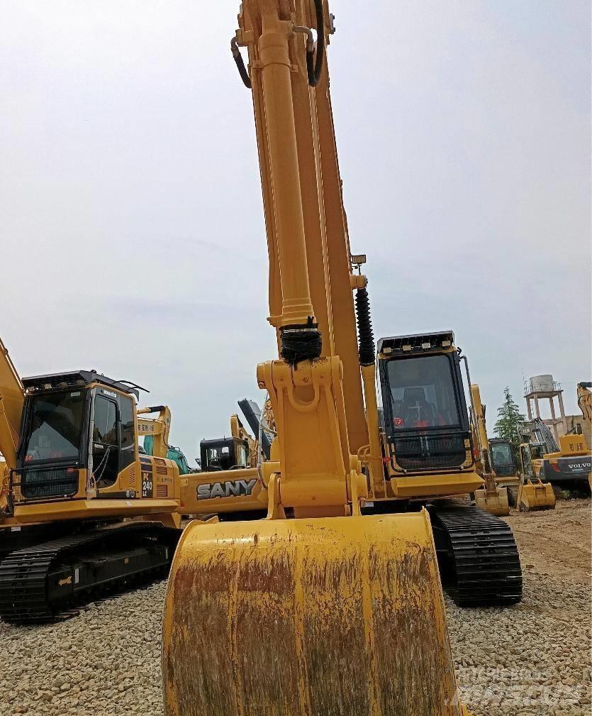 Komatsu PC 210 LC Escavadoras de rastos