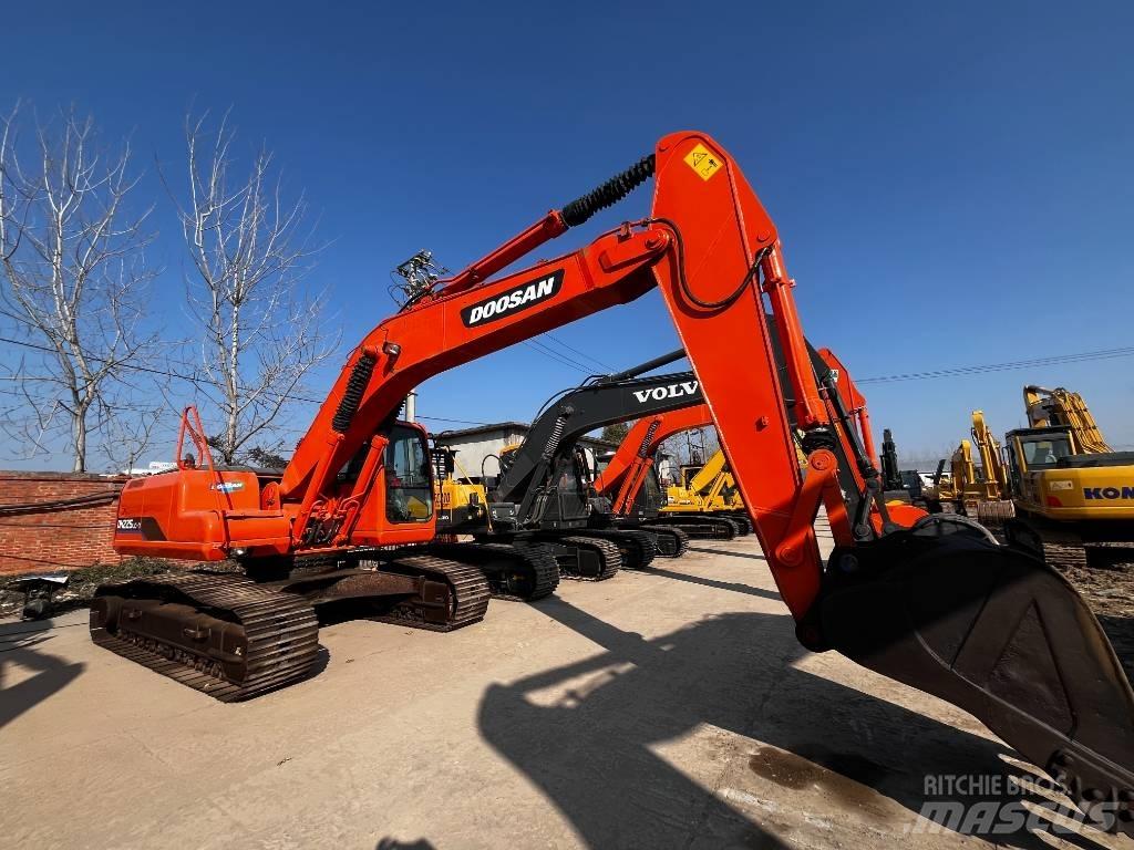 Doosan DH 225 LC-7 Escavadoras de rastos