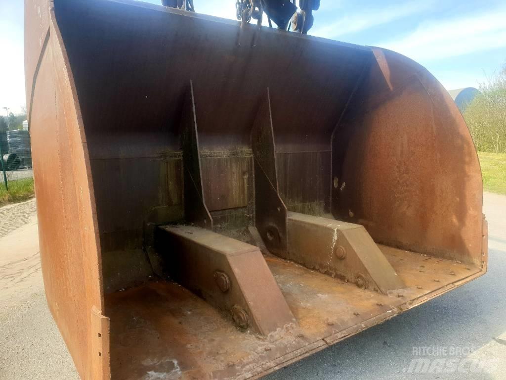  GODET GHD 8M3 Baldes