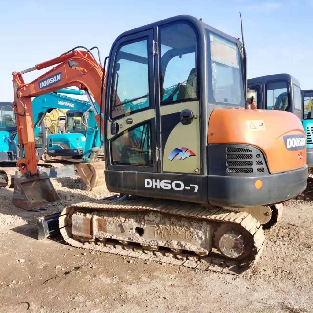 Doosan DH60-7 Escavadoras de rastos