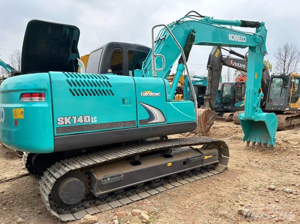 Kobelco SK140-8 Escavadoras de rastos