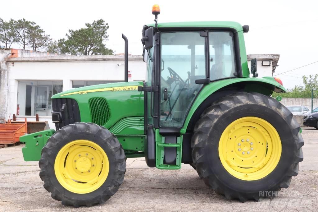John Deere 6120 Tratores Agrícolas usados