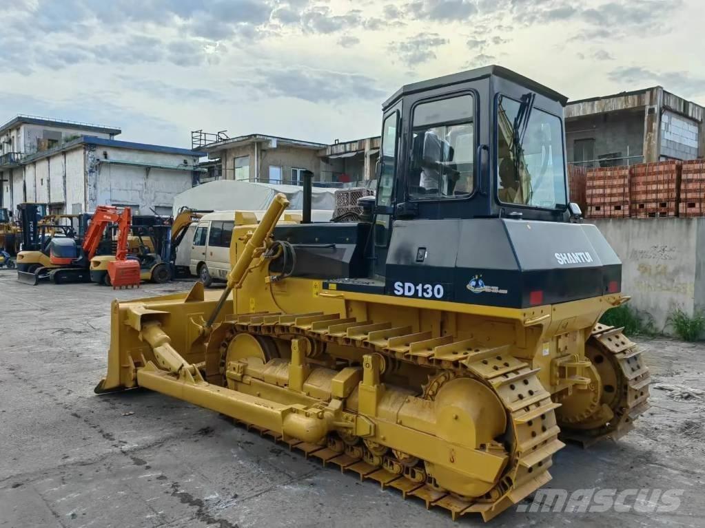 Shantui SD130 Dozers - Tratores rastos