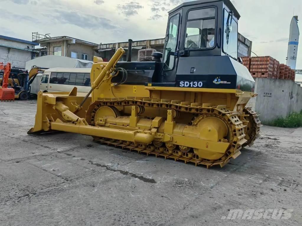 Shantui SD130 Dozers - Tratores rastos
