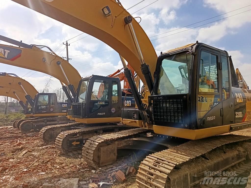 CAT CAT320D2 Escavadoras Midi 7t - 12t