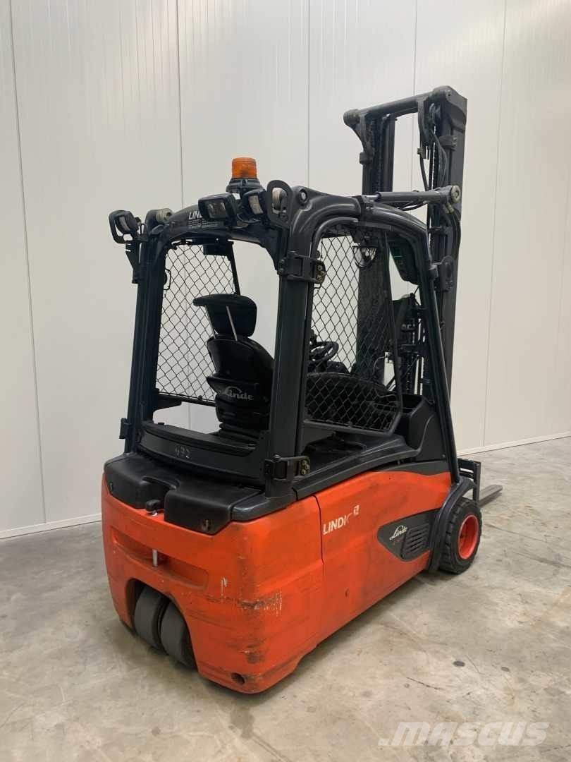 Linde E18L Empilhadores eléctricos
