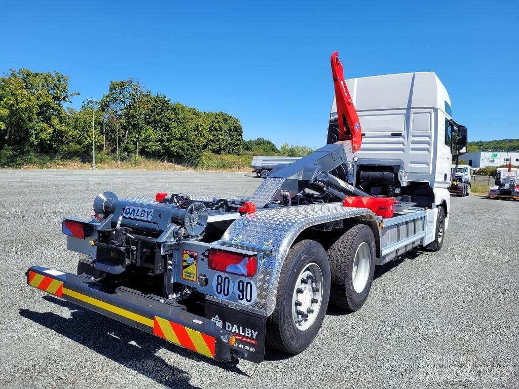 MAN 26.560 Camiões Ampliroll