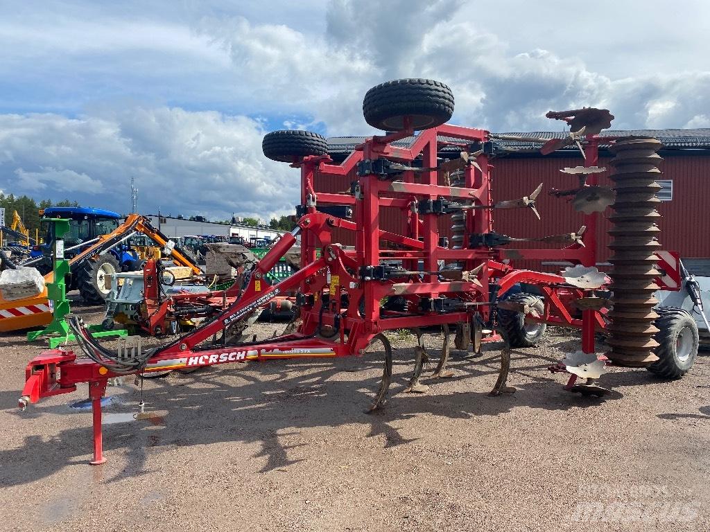 Horsch Terrano 5 FX Cultivadoras