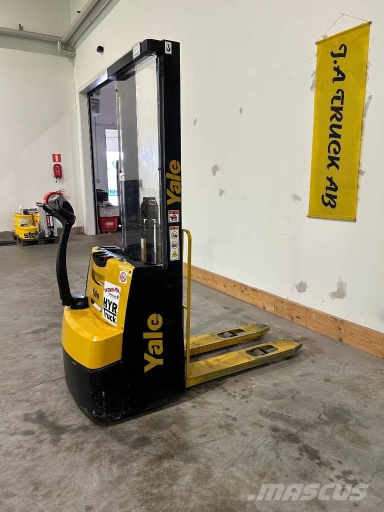 Yale MS 10 E, GEL Empilhador para operador externo