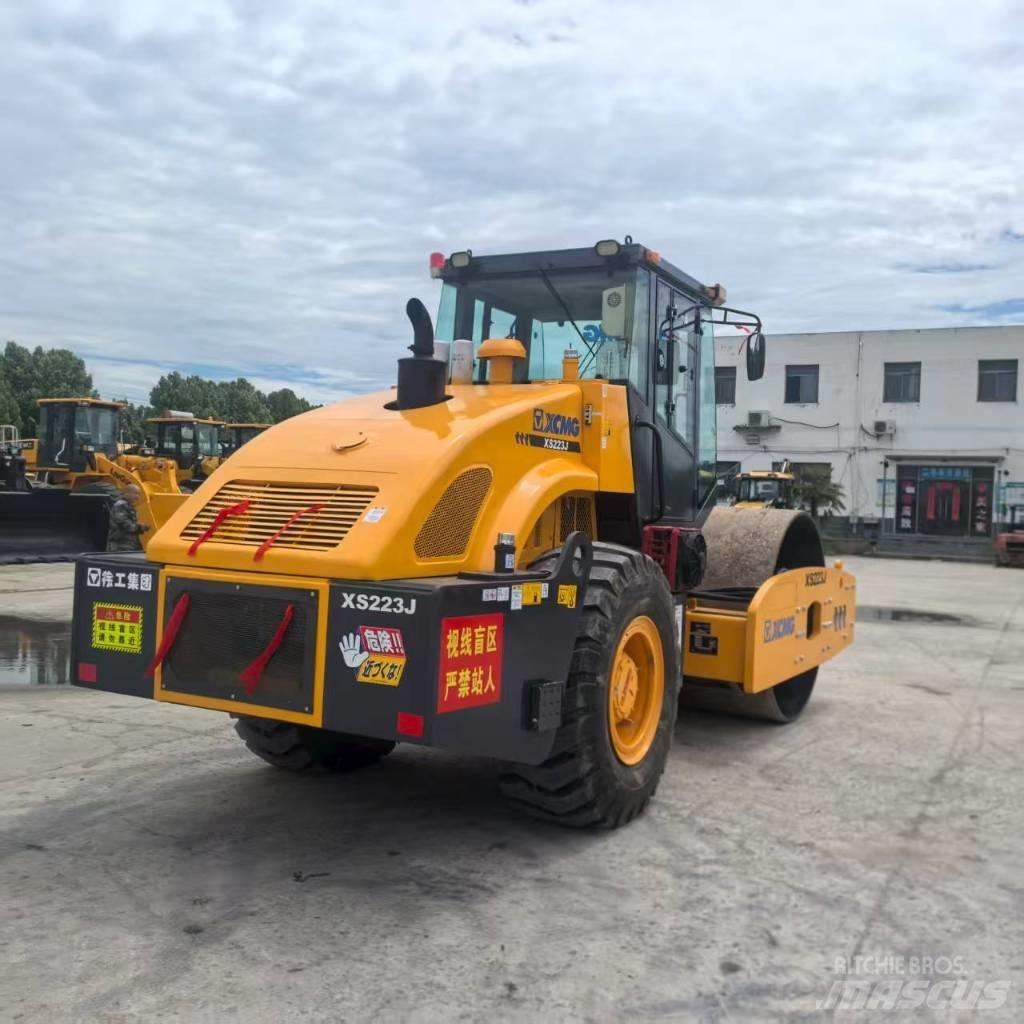 XCMG XS 223 J Cilindros Compactadores monocilíndricos