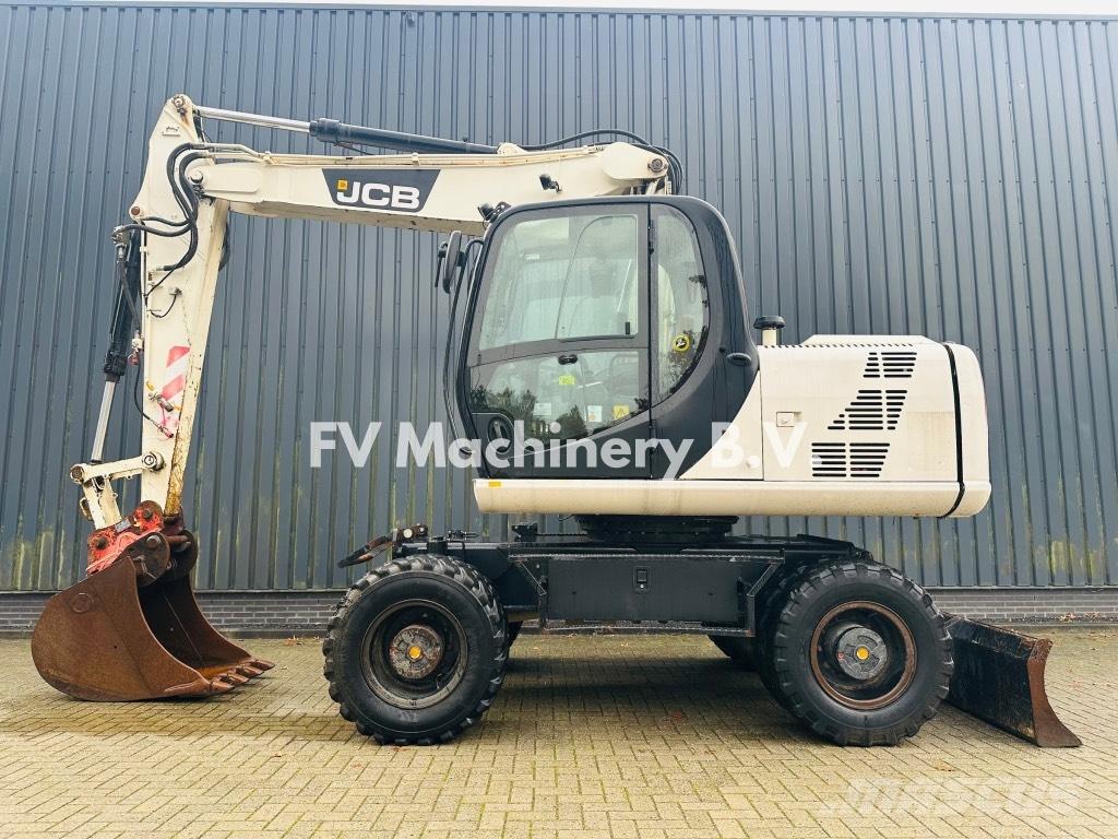 JCB JS 145 W Escavadoras de rodas