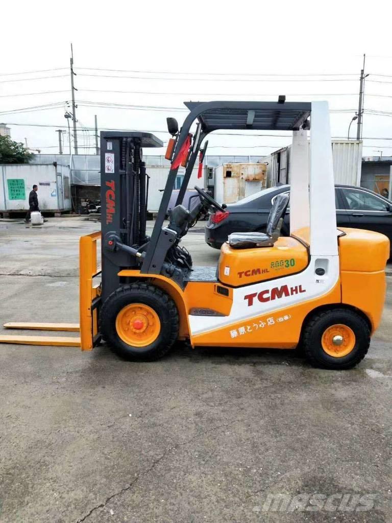 TCM FD 30 Empilhadores Diesel