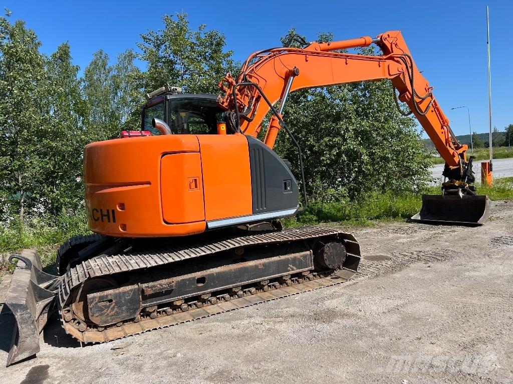 Hitachi ZX 135 US Escavadoras de rastos