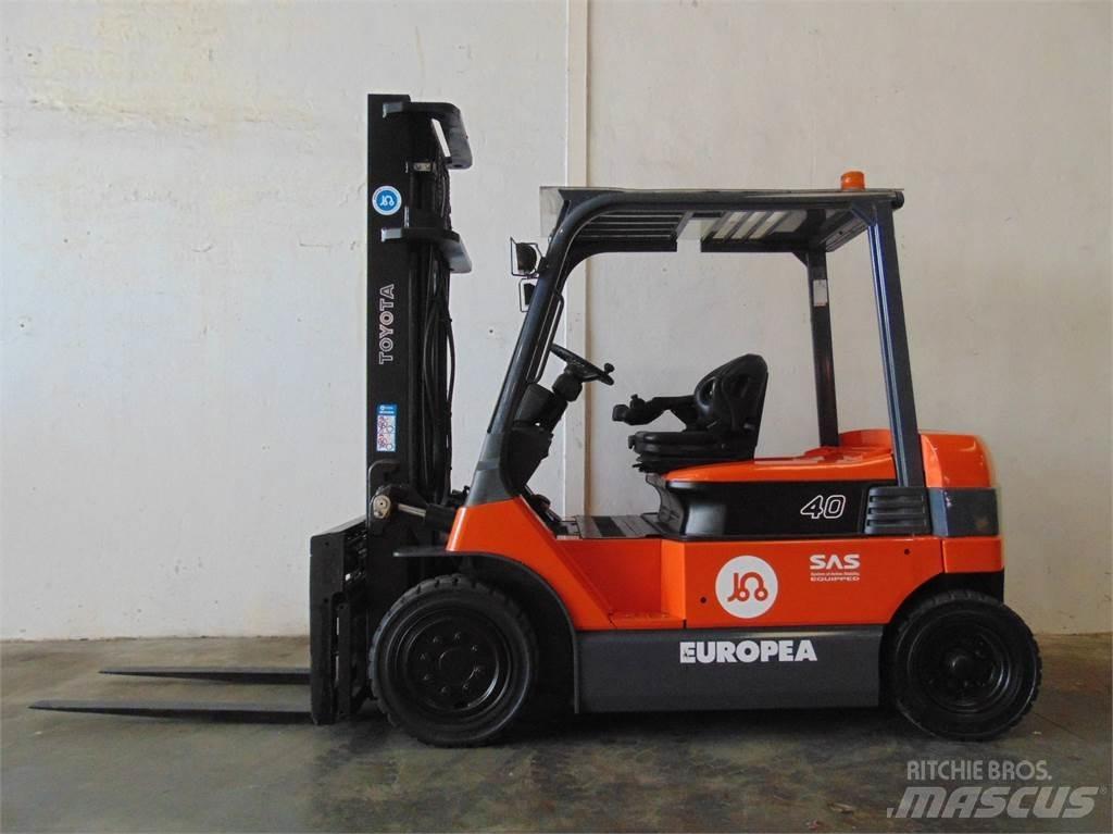 Toyota 7FBMF40 Empilhadores eléctricos