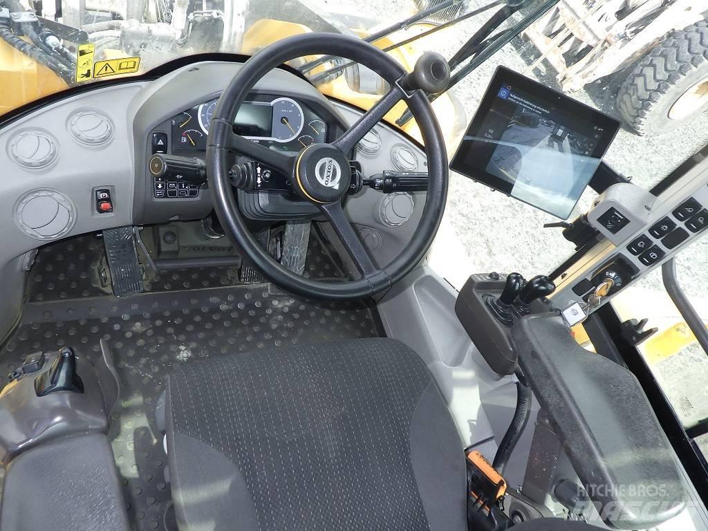 Volvo L 220 H Pás carregadoras de rodas
