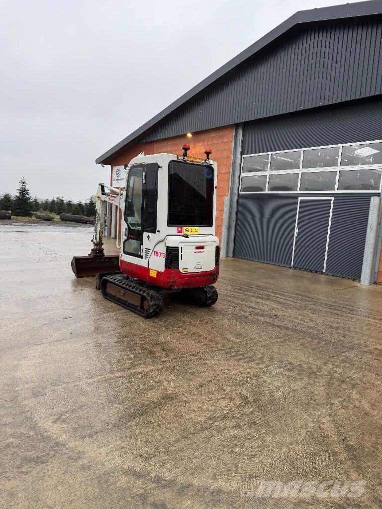 Takeuchi TB 016 Mini Escavadoras <7t